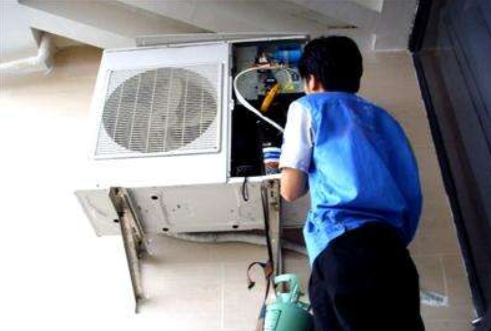 家用空调外机滴水维修案例